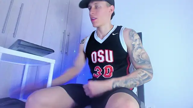 enzo bvlgari online show from March 2, 9:41 pm