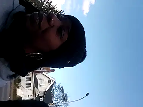 TaylorBlaze online show from November 8, 4:32 pm