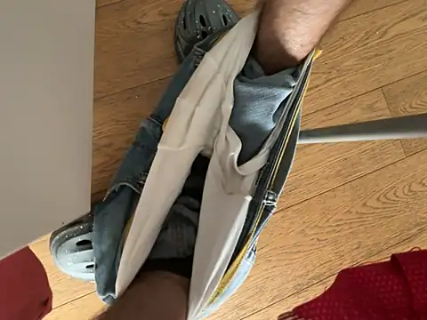 ValentinoRollstars online show from April 5, 10:12 am