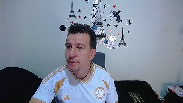 Snapshot of amaya_627 chatting on February 7, 2:26 pm amaya 627 online show from February 7, 2:26 pm