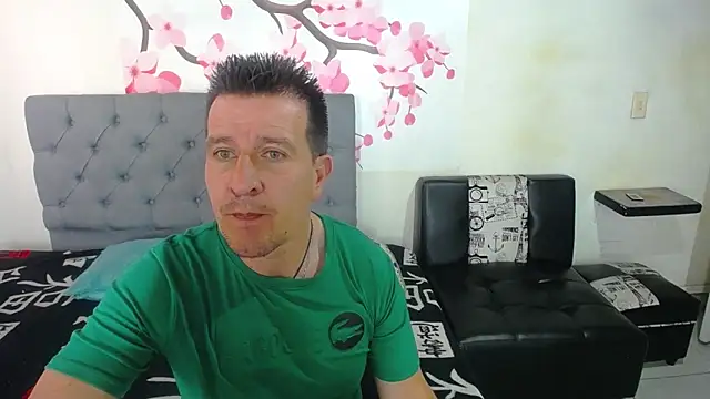 Snapshot of amaya_627 chatting on December 11, 3:00 pm amaya 627 online show from December 11, 3:00 pm