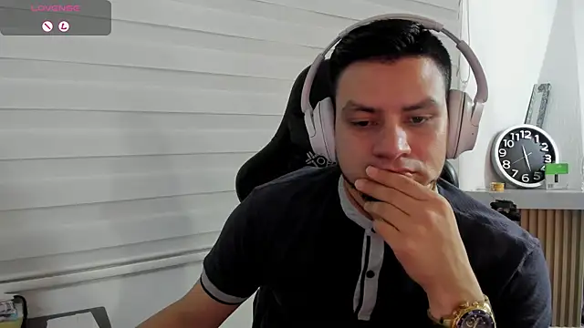 Rick Diesel  online show from April 18, 4:25 am