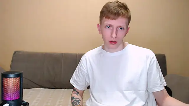 juliaanddima online show from March 27, 10:33 pm