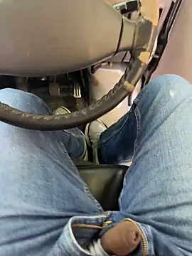 Dakku 69 online show from April 16, 7:19 am