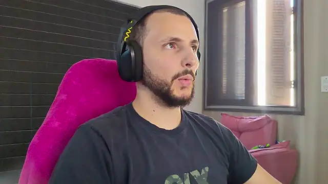 iurytx online show from March 3, 5:09 pm