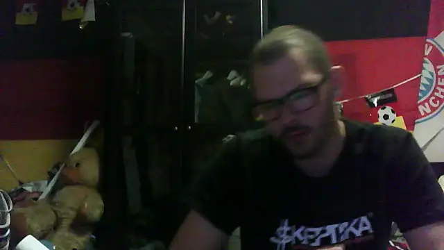 Die-geile-Sau online show from October 1, 8:46 pm