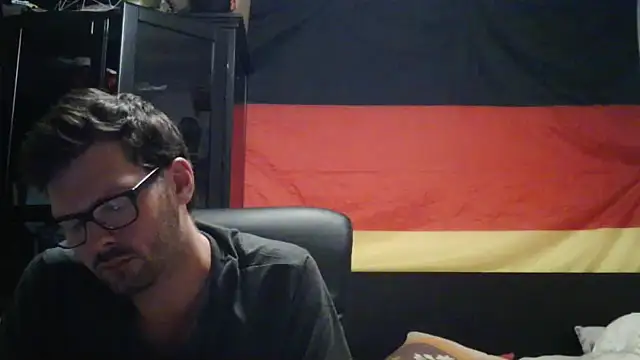 Die-geile-Sau online show from July 3, 8:13 pm