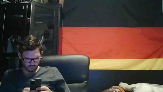 Die-geile-Sau online show from July 4, 9:18 pm