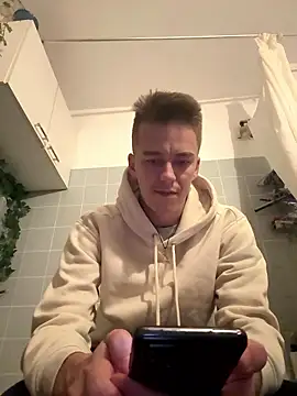 Toyjungee online show from September 12, 11:05 pm