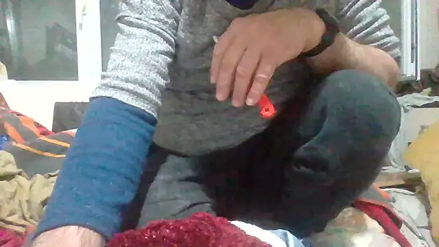 asira39 online show from March 9, 10:26 pm