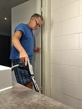 DarrenSullivanSlut online show from February 5, 11:55 am