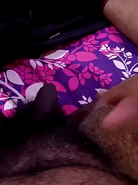 Naughtyforpussy online show from March 18, 10:04 pm