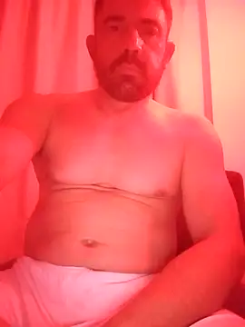 Snapshot of George21ek chatting on October 18, 8:36 pm George21ek online show from October 18, 8:36 pm