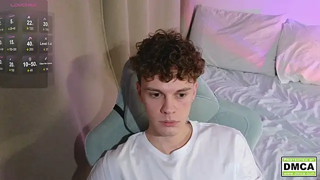 cute thomas online show from December 18, 10:17 pm