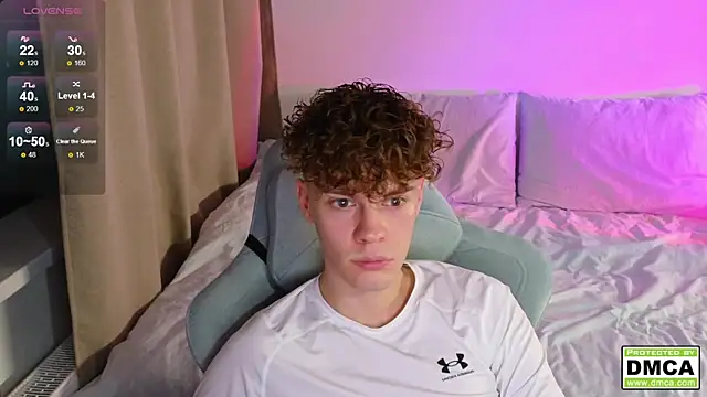 cute thomas online show from October 22, 7:27 pm