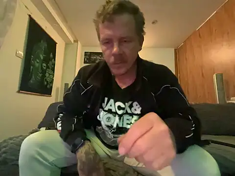 steveindahouse online show from October 2, 2:43 pm