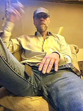 eddouxxx78 online show from April 1, 1:41 pm