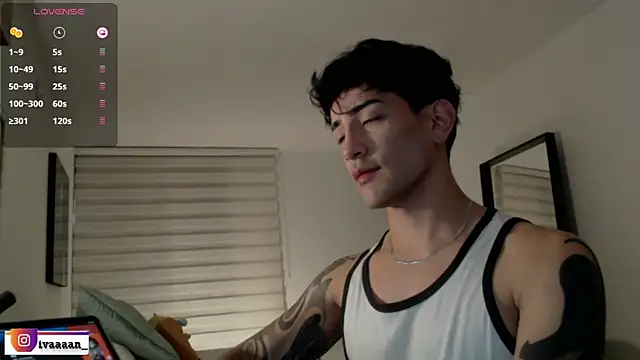 ivaaaan  online show from April 23, 10:12 pm