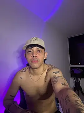 tonysexyboy online show from March 22, 5:23 am