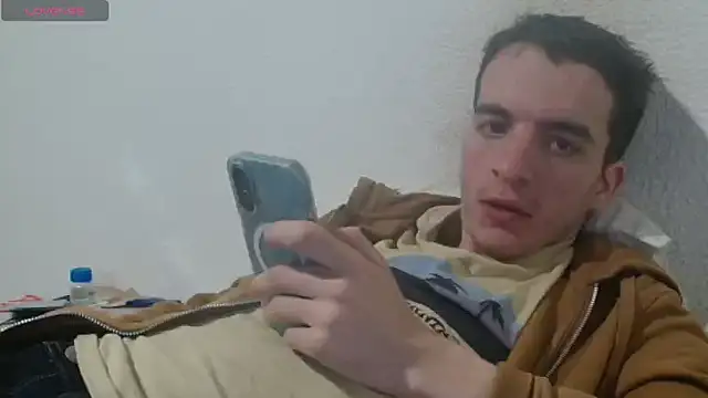 Tombgy07 online show from April 3, 7:54 pm