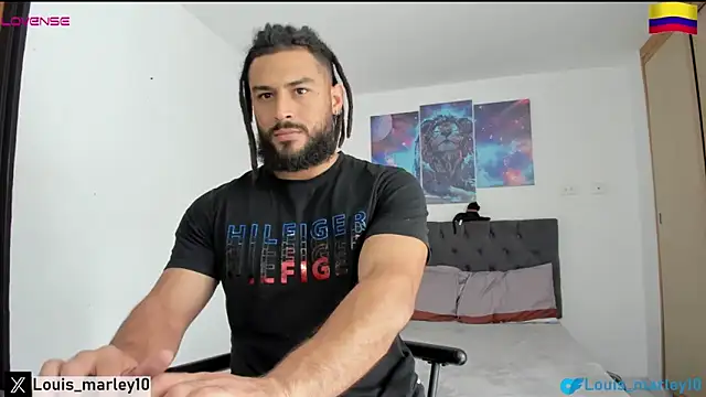 Snapshot of Louis_marley__ chatting on February 4, 5:12 pm Louis marley online show from February 4, 5:12 pm