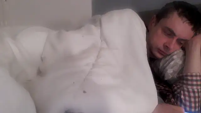 freddy0222222 online show from February 3, 6:22 am