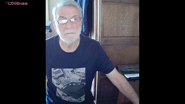 terrybare online show from April 21, 9:26 am