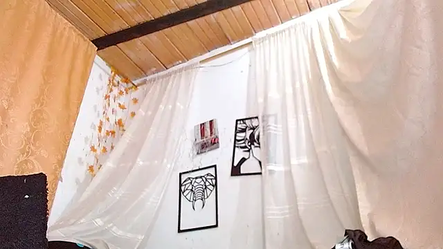 angel bonbom online show from March 30, 2:18 pm