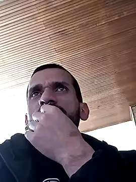 Snapshot of Andres_ramsey chatting on December 17, 2:44 pm Andres ramsey online show from December 17, 2:44 pm