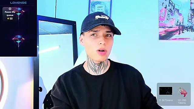 Snapshot of _justinmoon2 chatting on January 7, 2:12 am  justinmoon2 online show from January 7, 2:12 am