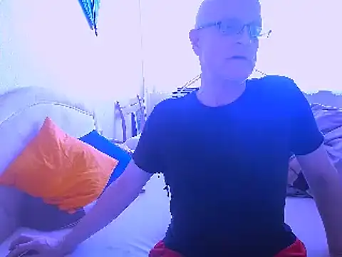 Snapshot of HornyRalfi55 chatting on February 4, 11:27 am HornyRalfi55 online show from February 4, 11:27 am