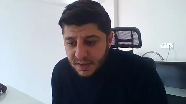 erkekkkadam online show from January 15, 6:54 am