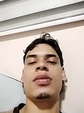 cristopher maclean online show from February 21, 1:39 am