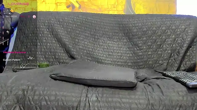 johny bluexxx online show from November 23, 9:48 pm