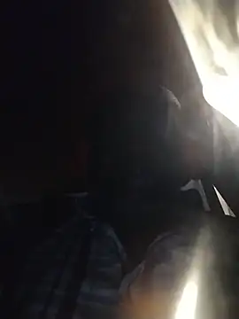 macnificent1fr online show from December 4, 2:18 am