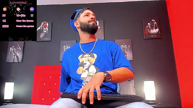 Snapshot of Thiagogomez chatting on January 7, 12:16 pm Thiagogomez online show from January 7, 12:16 pm