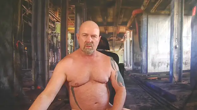 ManlyPrisonGuy online show from June 9, 2:19 pm