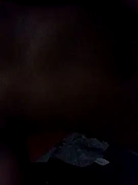 Vuyokaki online show from November 13, 9:30 pm