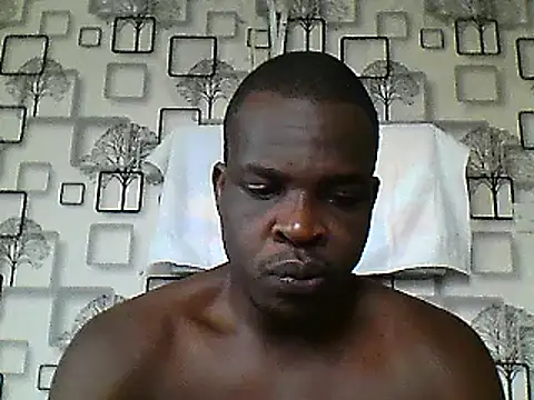 Snapshot of Chumba_001 chatting on February 6, 4:31 am Chumba 001 online show from February 6, 4:31 am