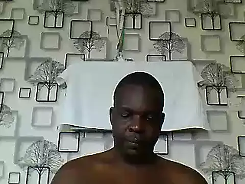 Snapshot of Chumba_001 chatting on December 8, 4:25 am Chumba 001 online show from December 8, 4:25 am