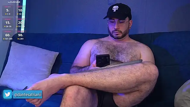 dantesatrianii online show from April 21, 2:51 am