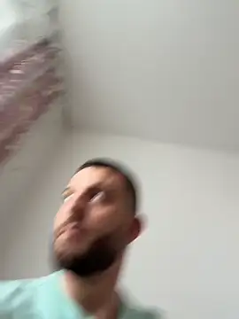 ElChapoGuzman95 online show from February 12, 10:43 am