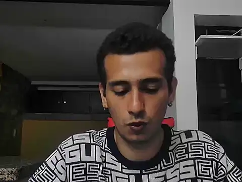 talktome4 online show from April 15, 8:09 pm