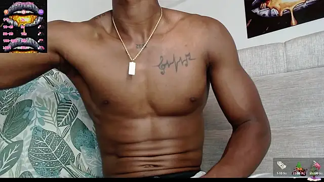 Snapshot of drake_brwon_23 chatting on December 6, 4:47 am drake brwon 23 online show from December 6, 4:47 am
