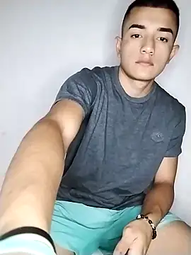 Snapshot of Thick_Cock chatting on February 19, 11:36 pm Thick Cock online show from February 19, 11:36 pm
