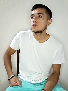 Thick Cock online show from December 18, 2:29 am