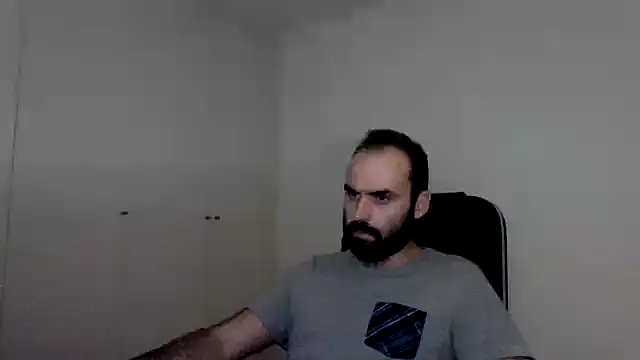 Snapshot of joaodias_97 chatting on October 15, 8:27 pm joaodias 97 online show from October 15, 8:27 pm