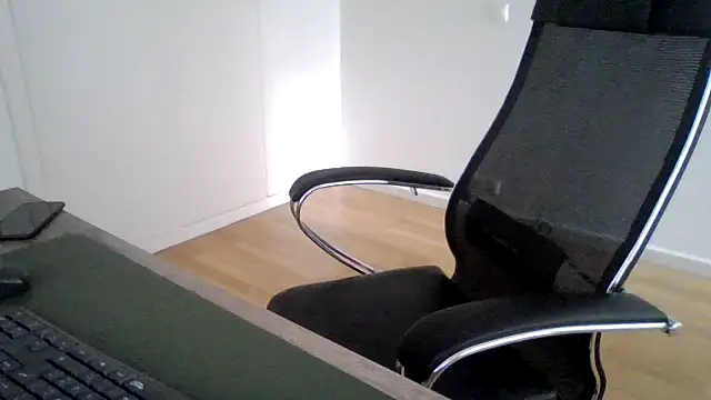 Snapshot of joaodias_97 chatting on October 10, 4:45 pm joaodias 97 online show from October 10, 4:45 pm