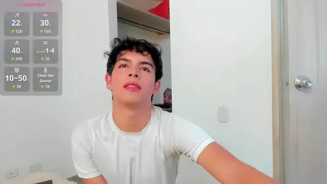 Blum icee online show from December 17, 9:10 pm