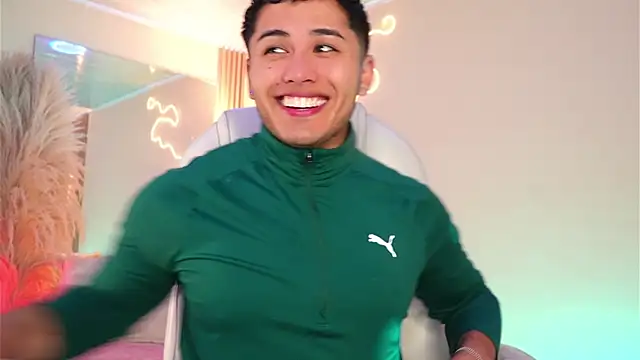 MatiasKorn online show from April 24, 4:15 am